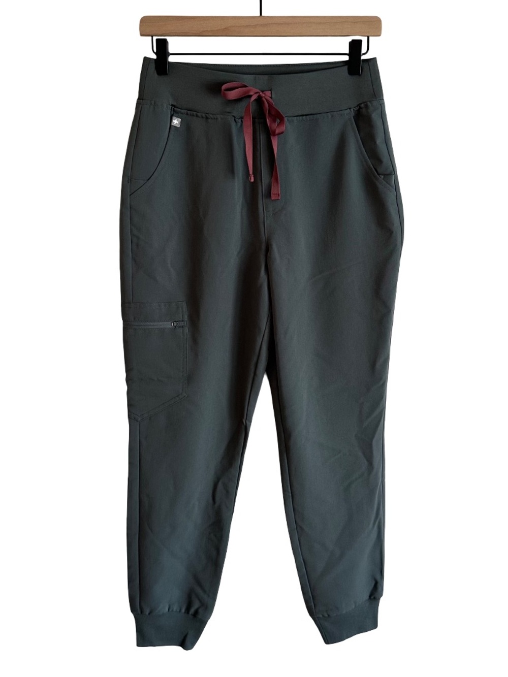 NWT Figs High Waisted Zamora Jogger Scrub Pants Bottoms Bonsai 2494